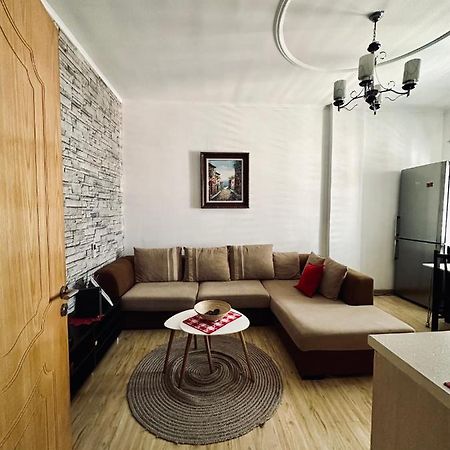 Sleepin Shkoder Apartment Ngoại thất bức ảnh