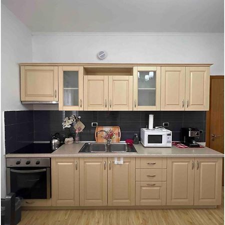 Sleepin Shkoder Apartment Ngoại thất bức ảnh
